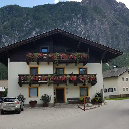 Bundschuh Homestay szállás Amlach